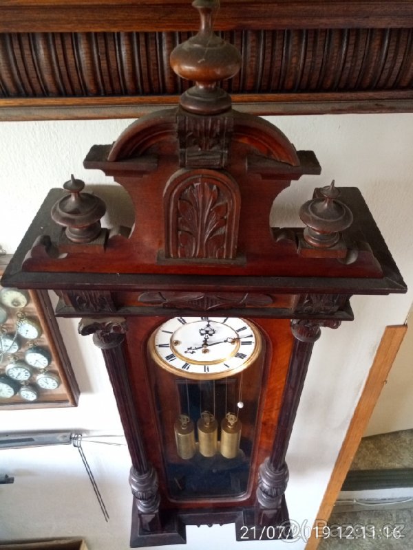 Unikátní třízávažové hodiny po servisu hodinářem. - 8