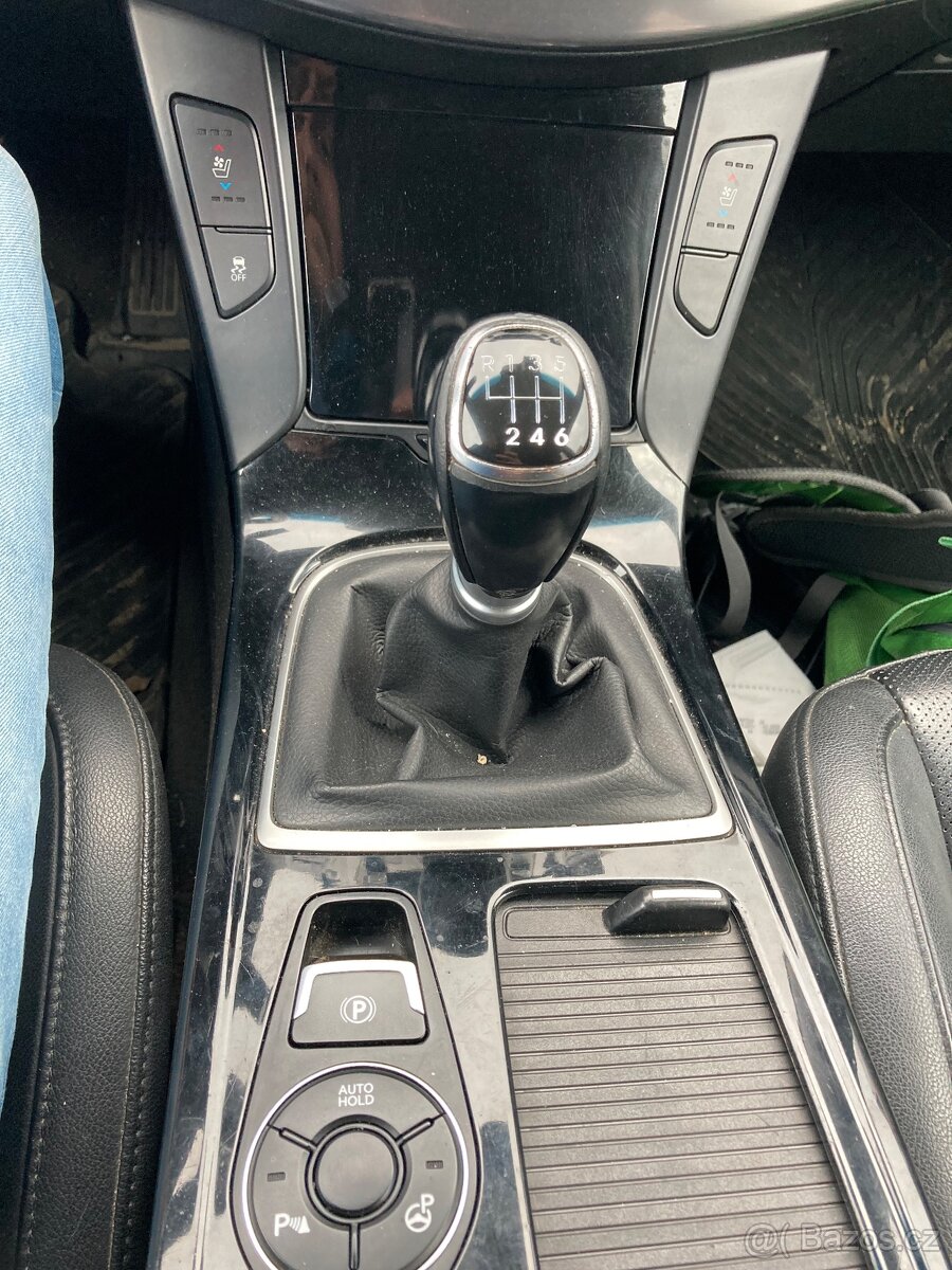 Hyundai i40 1.7 crdi 100kw - 8