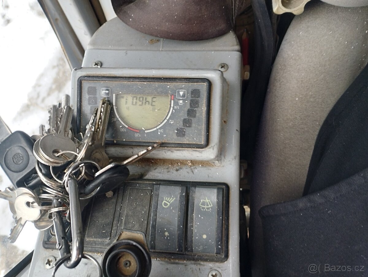 Bagr Wacker Neuson 1.6 T - 8