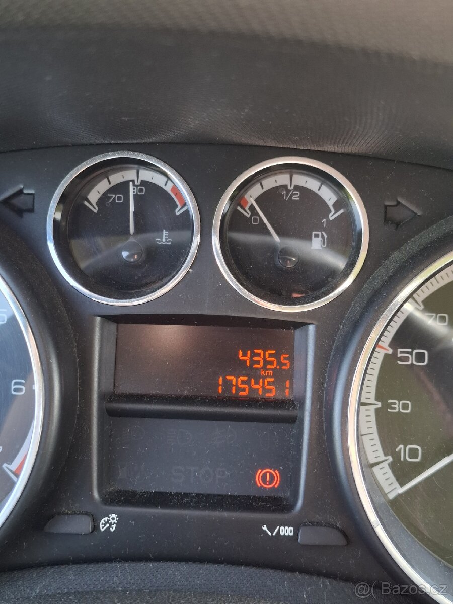 Peugeot 308 SW - 8