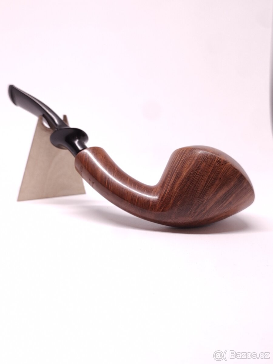 Dýmka Hoffmann - 8