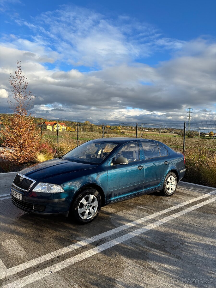 Škoda Octavia II 1.6 MPI 2012 - 8