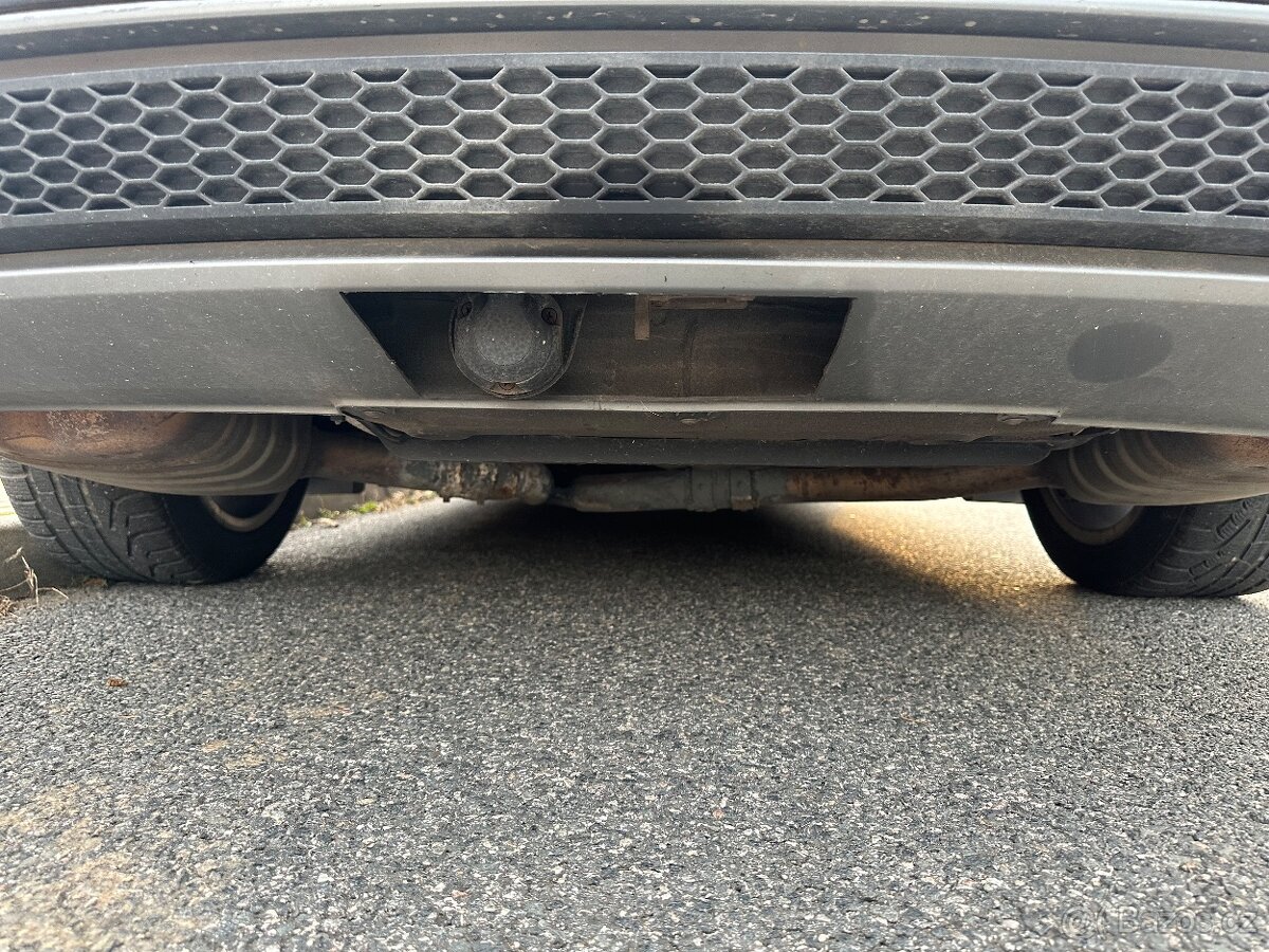 Nepojízdná A4 B8K5 2.0 TFSI (2012) 3x S-line - 8