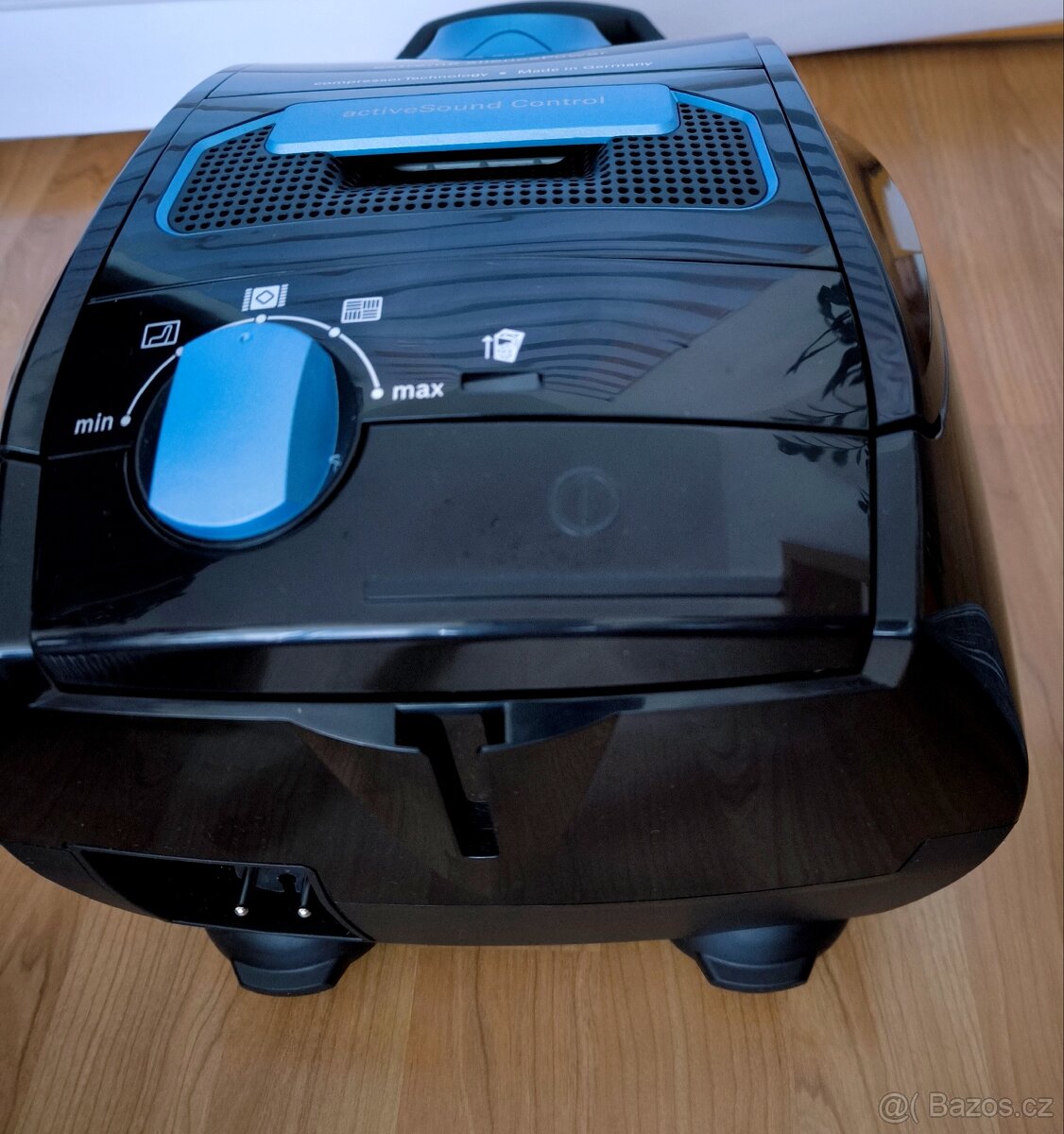 Podlahový vysavač Siemens VSQ5X1230 - 8