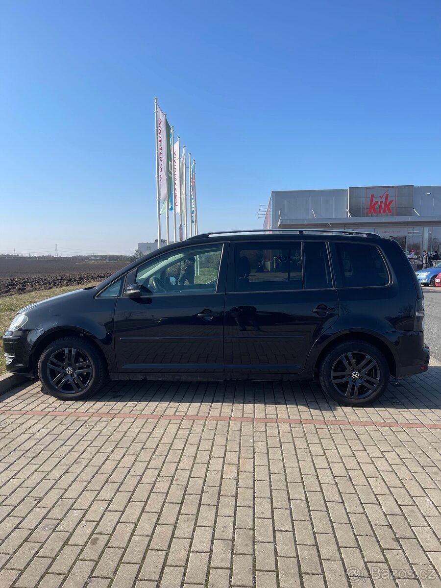 VW Touran 2009 automat - 8