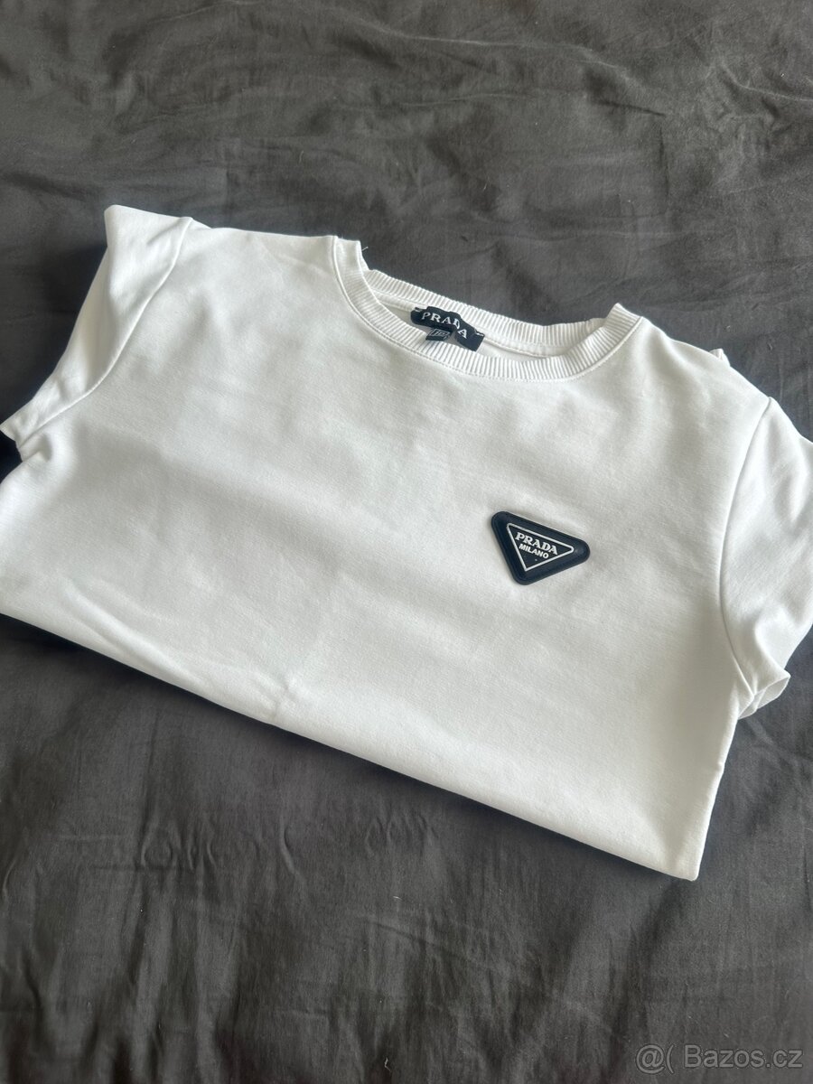 Dívčí svetřík - 8