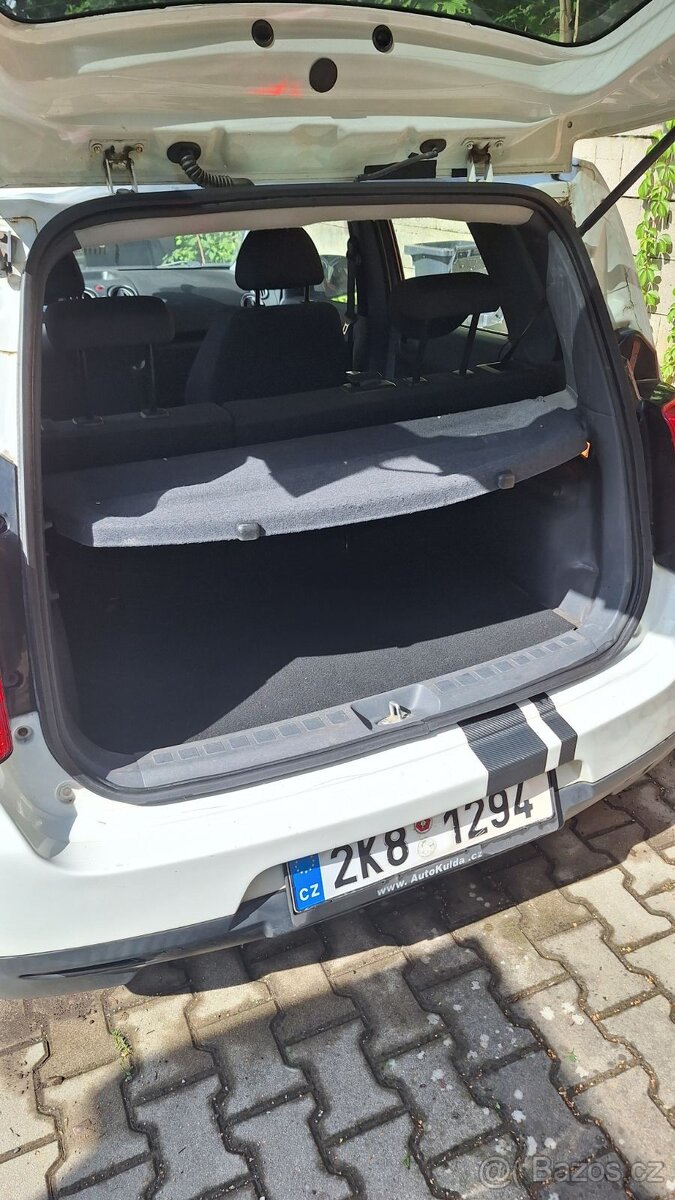 Prodám Mitsubishi Colt - 8