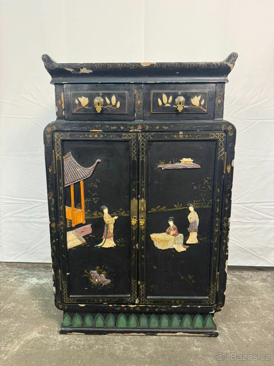 Orientální skříňka (137020) - 8