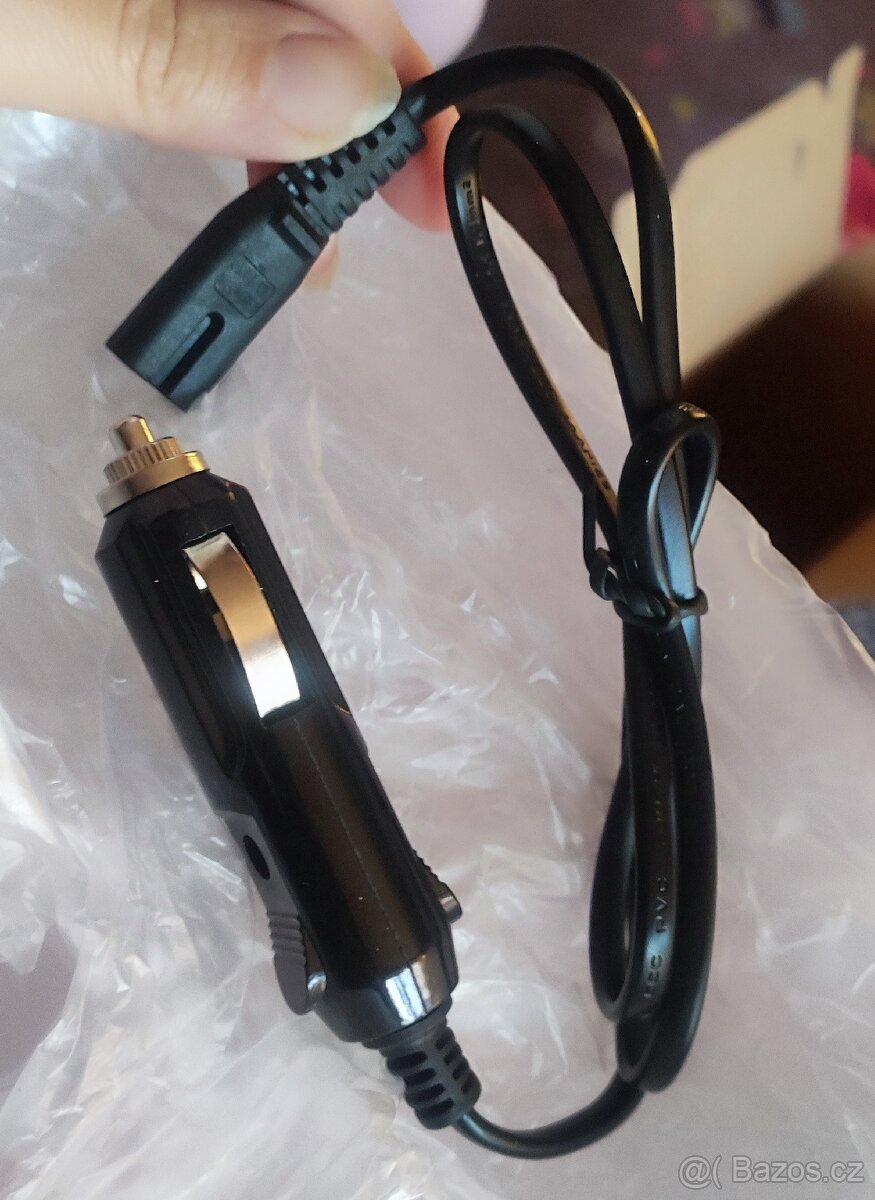 Elektrický ohřívací box na jídlo do auta - 8