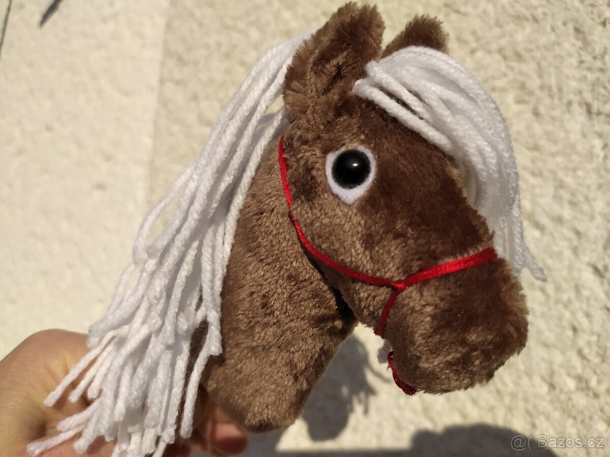 Hobby horse přívěsek, dekorace - 8