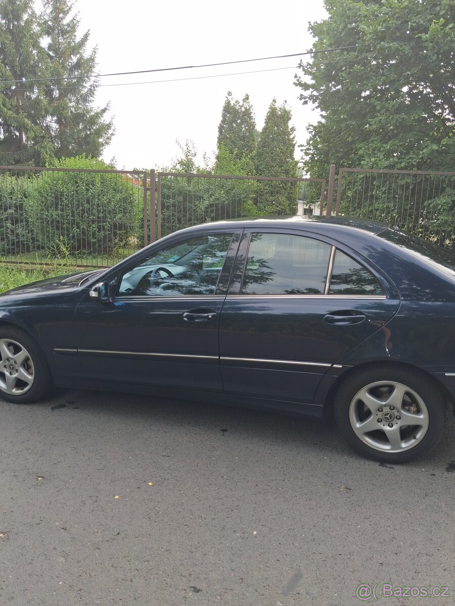 Mercedes benz w203 2.5l V6 - 8