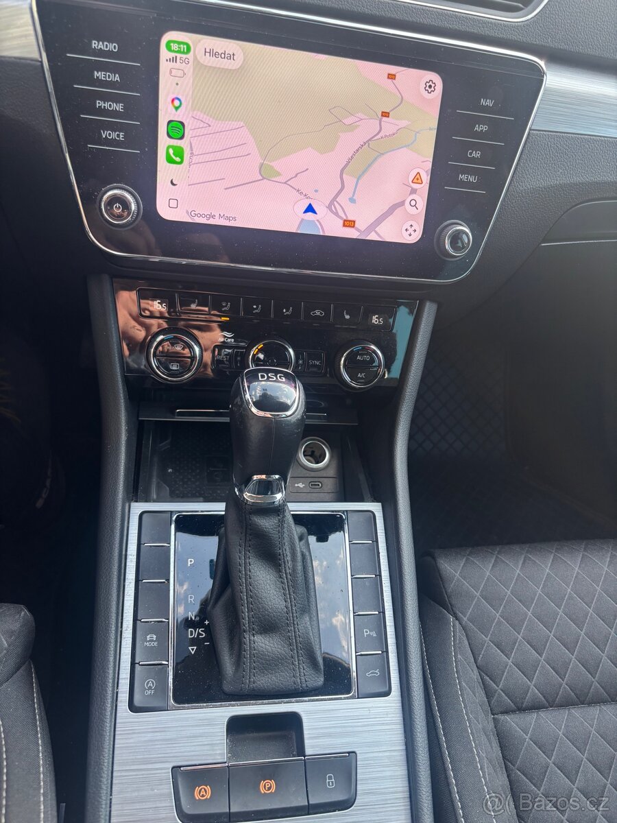 Škoda Superb combi 2,0 TDi , 103kw - 8