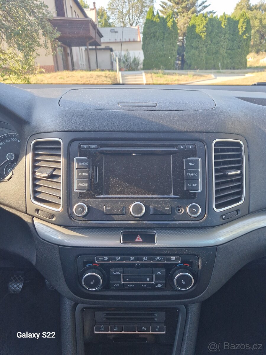 Vw Sharan 2.0 tdi 103kw, nová STK - 8