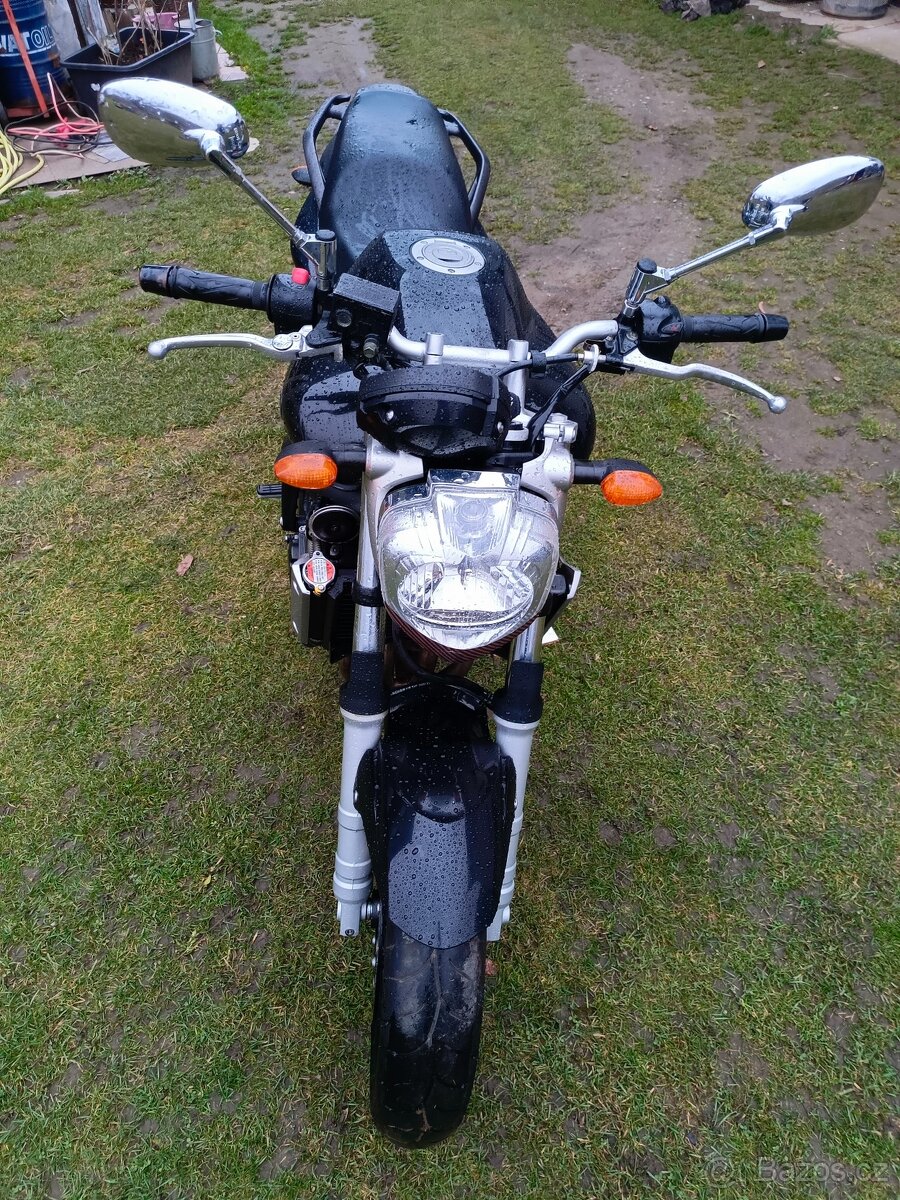 Prodám Yamaha fz6n najeto 20tis. - 8