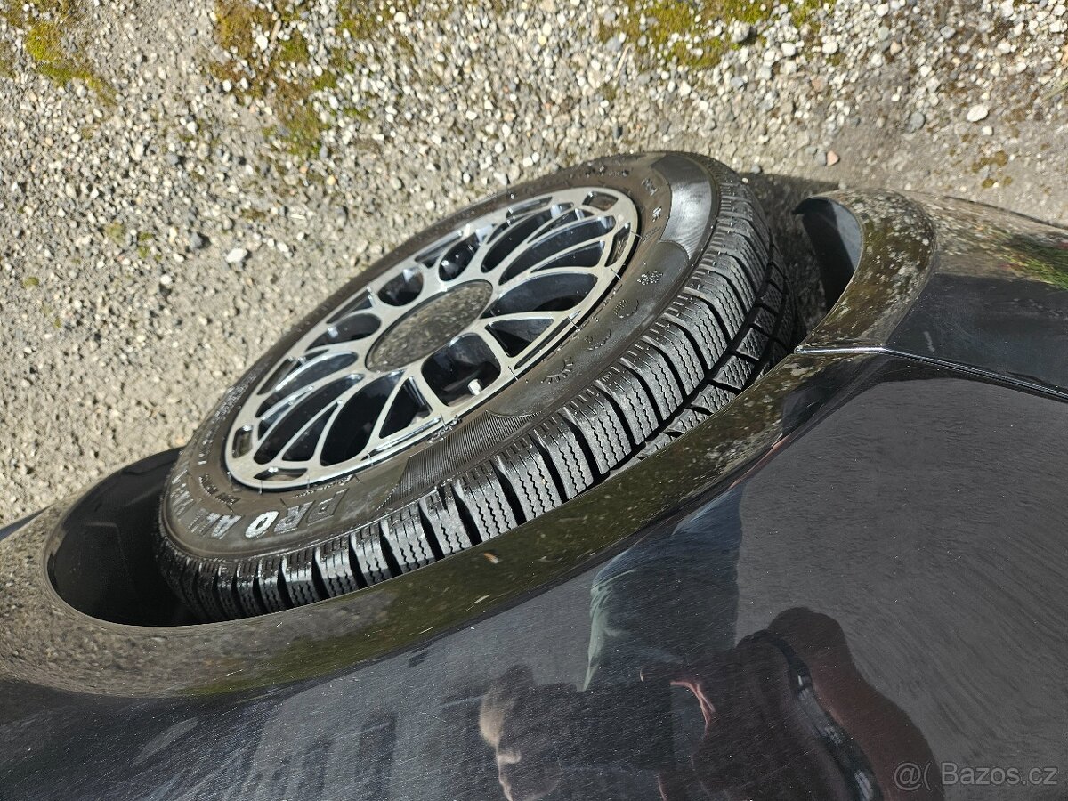 Fiat 500 1.2 ve 100 % stavu nutno vidět - 8