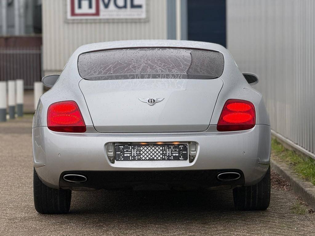 Bentley Continental GT 6.0 W12 YOUNGTIMER z roku 2004 - 8