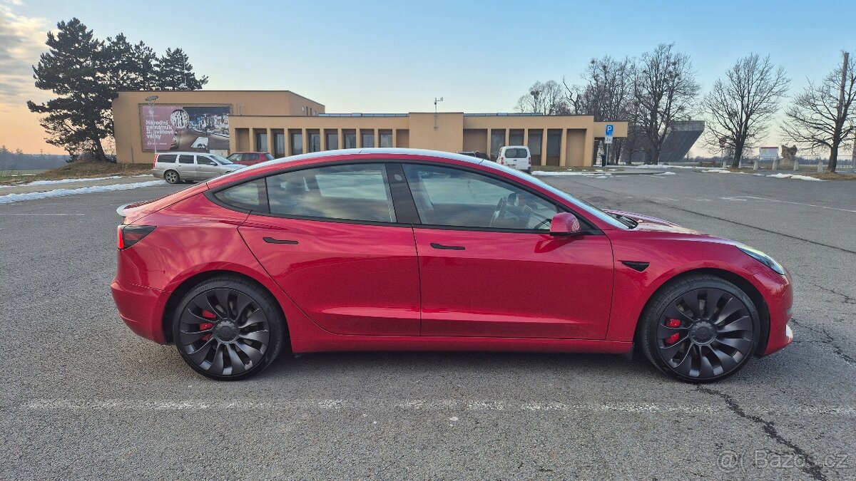 ✅ Tesla Model 3 Performance - refresh, tovární zár., EAP - 8