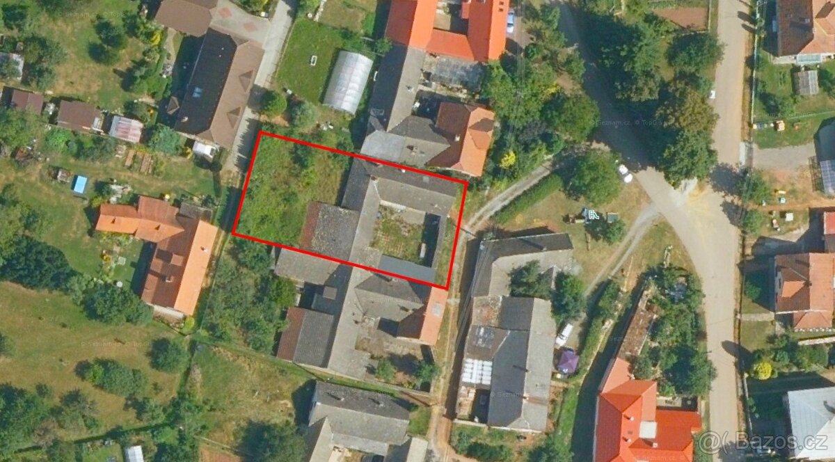 RD s uzavřeným dvorem a stodolou – Borotín u Boskovic - 8