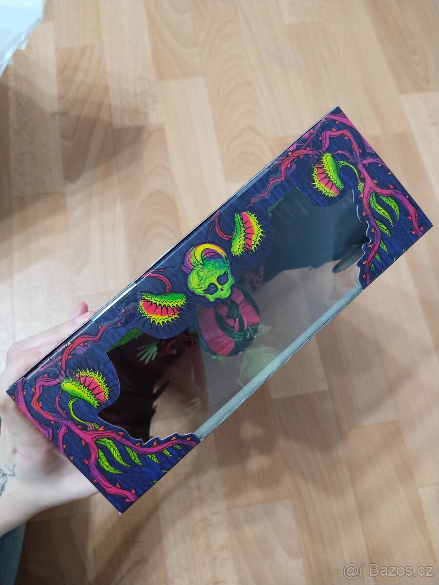 Monster High Venus McFlytrap fang club - 8