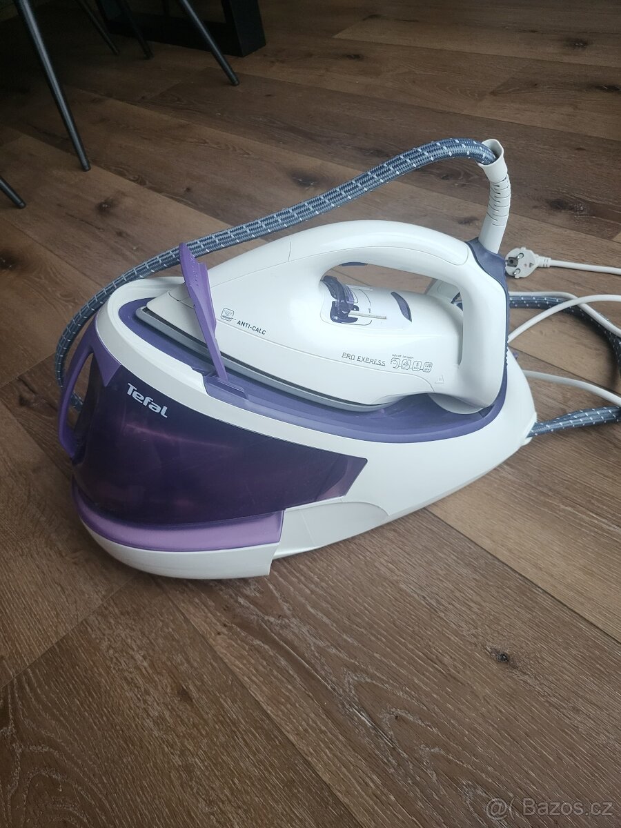 Parní žehlička Tefal - 8