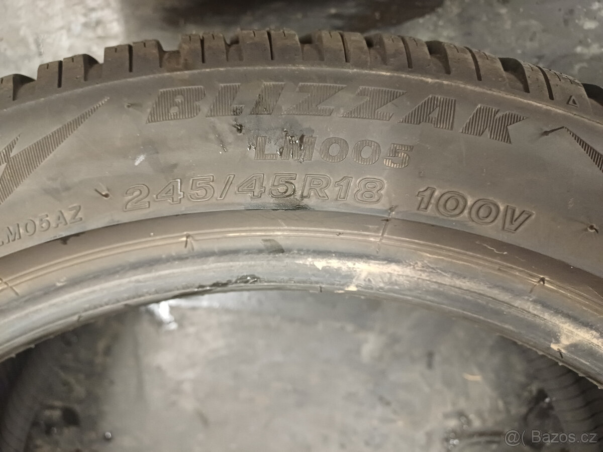 Zimní pneu Bridgestone 245/45/18 100V - 8