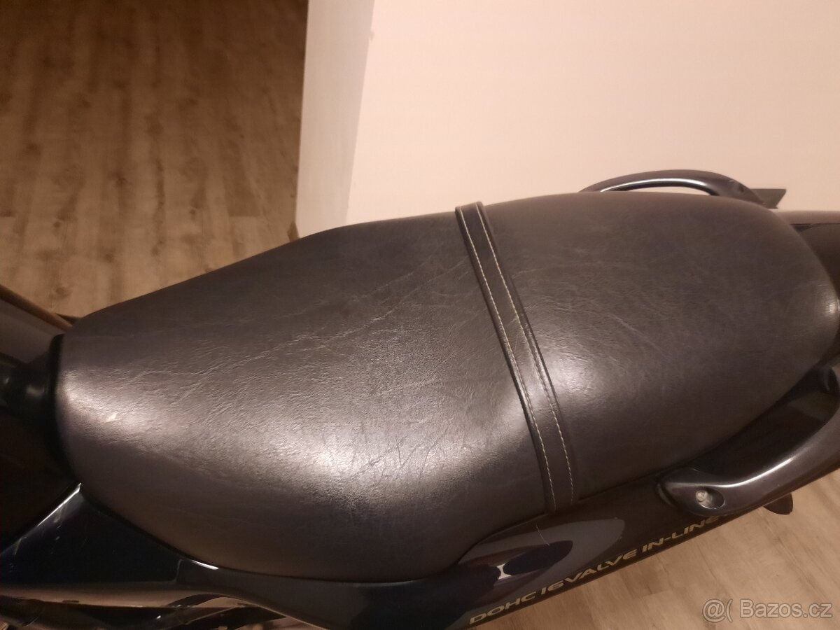 Suzuki Bandit S 600 - 8