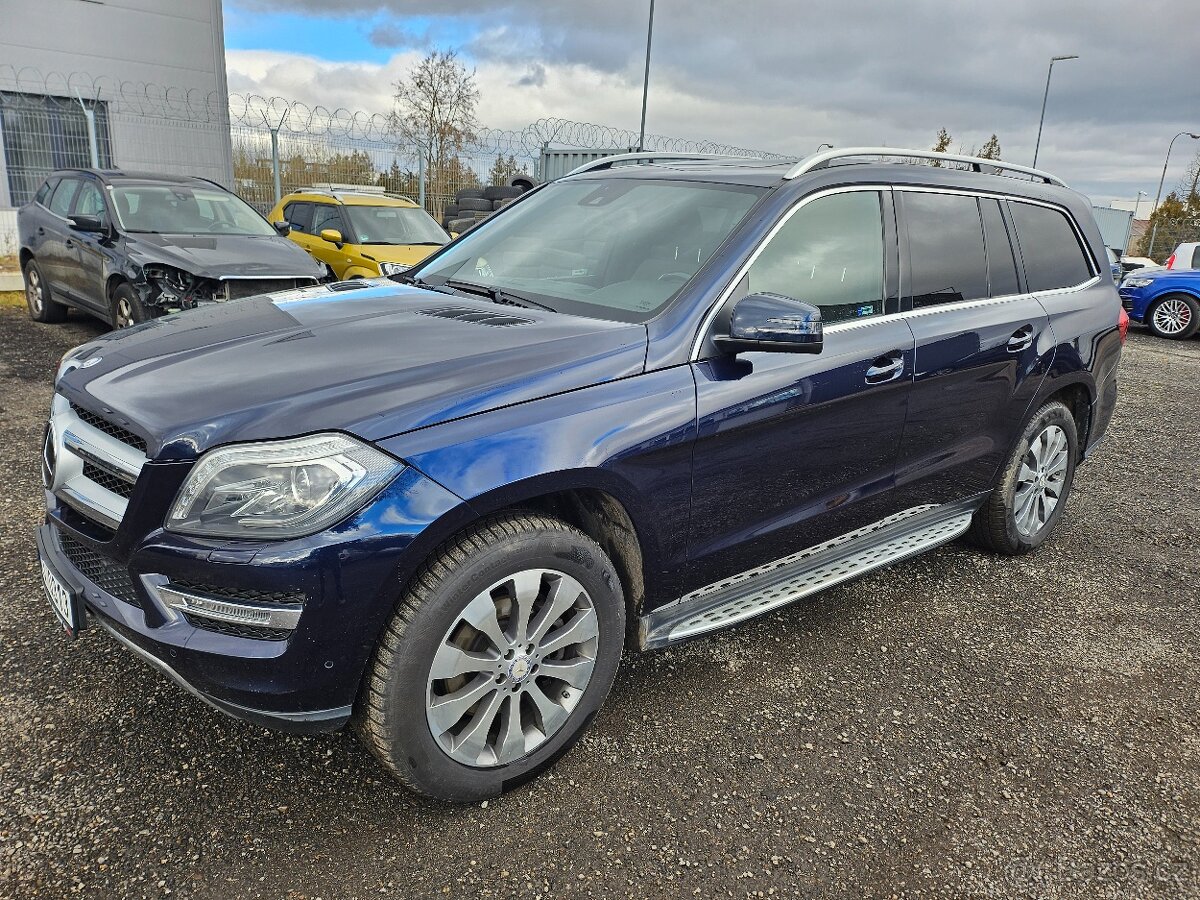 Mercedes Benz GL X166 r.v. 2013 3,2 190kw ČR - 8
