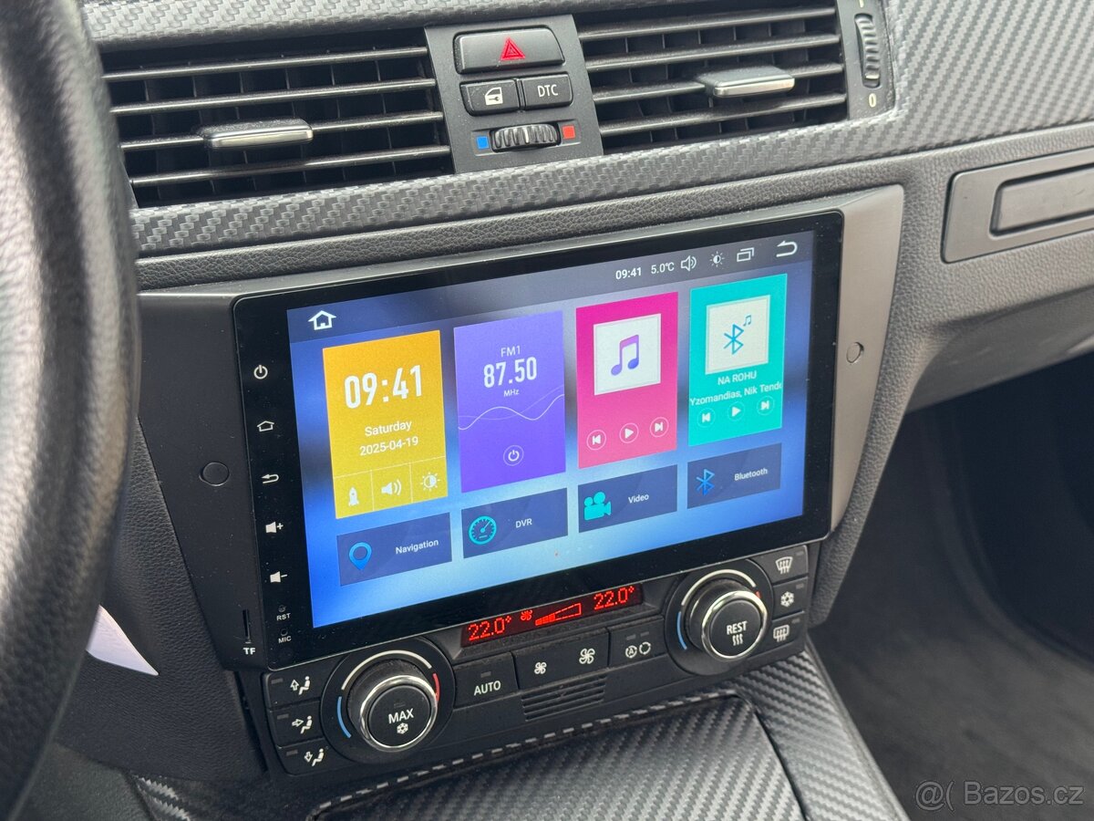 BMW E92 335i Manuál - 8