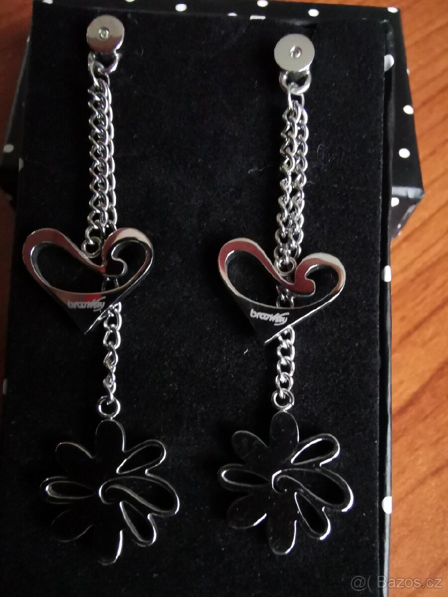 Dámské náušnice z rhodiovaného stříbra - 8