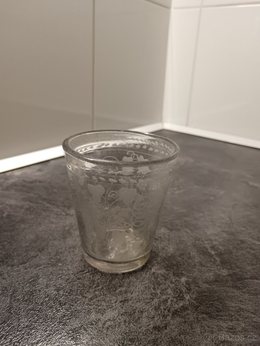 Prodám hutní sklo - 8