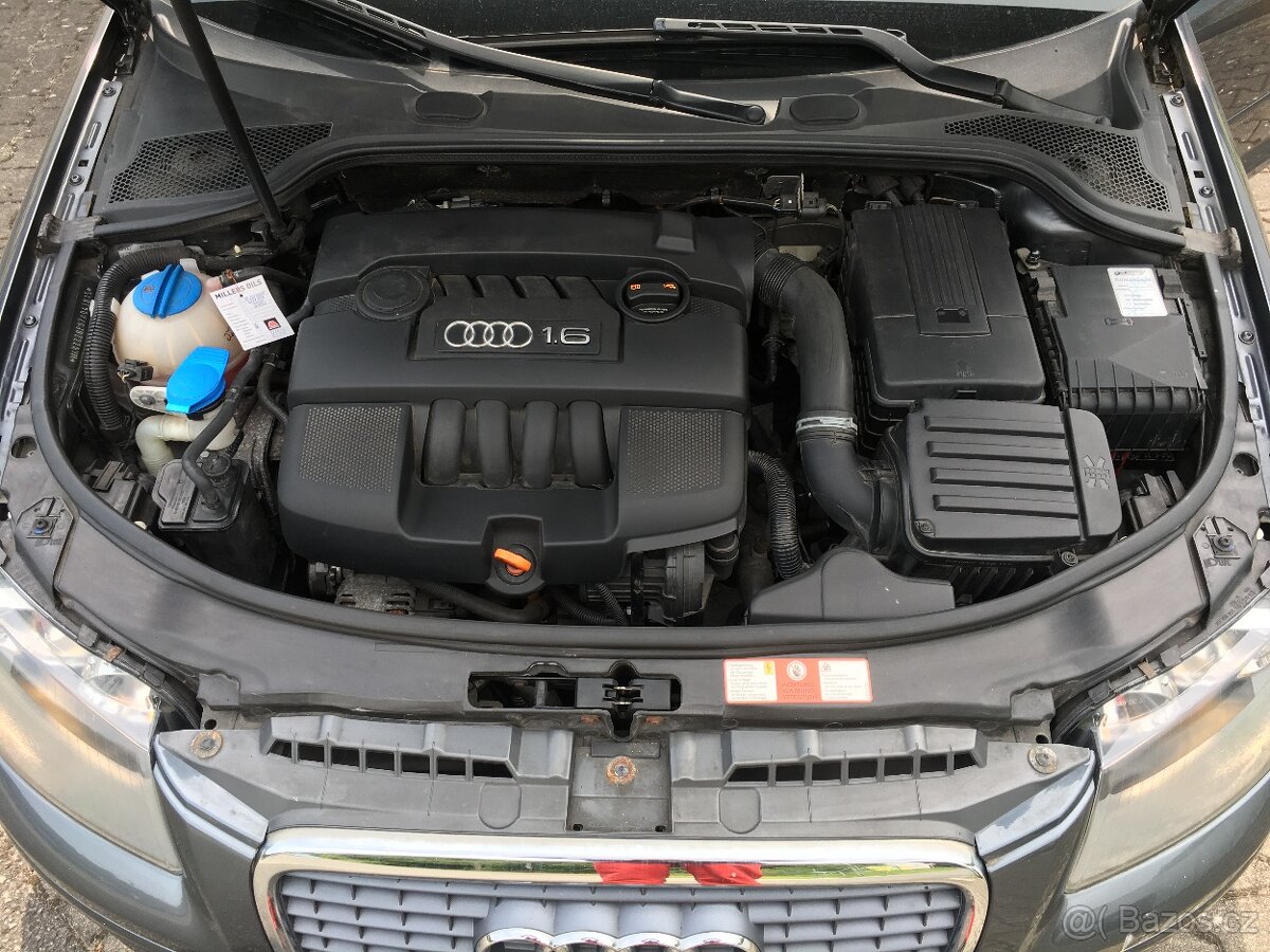 Audi A3 Sportback 1.6 - 8