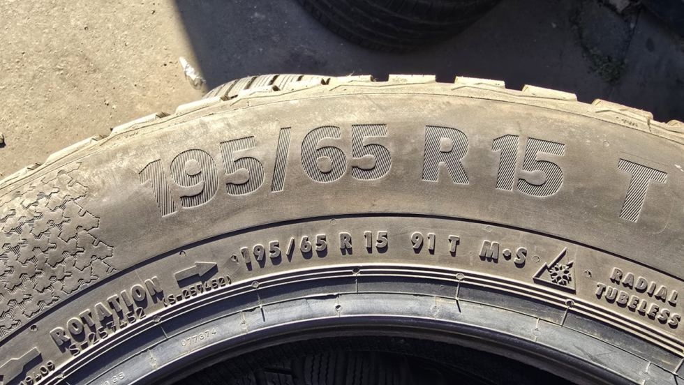 Zimní pneu 195/65/15 Continental - 8