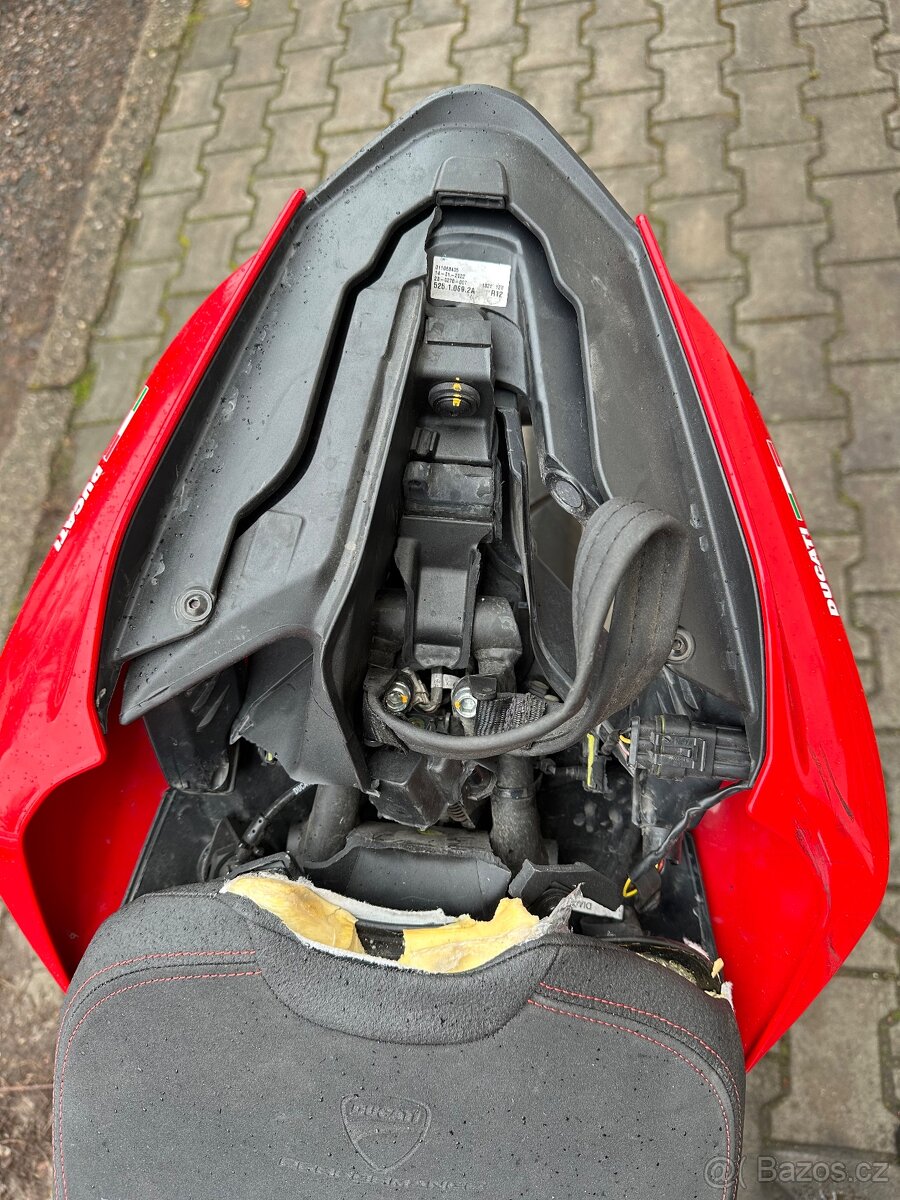 Ducati Streetfighter V4s - 8