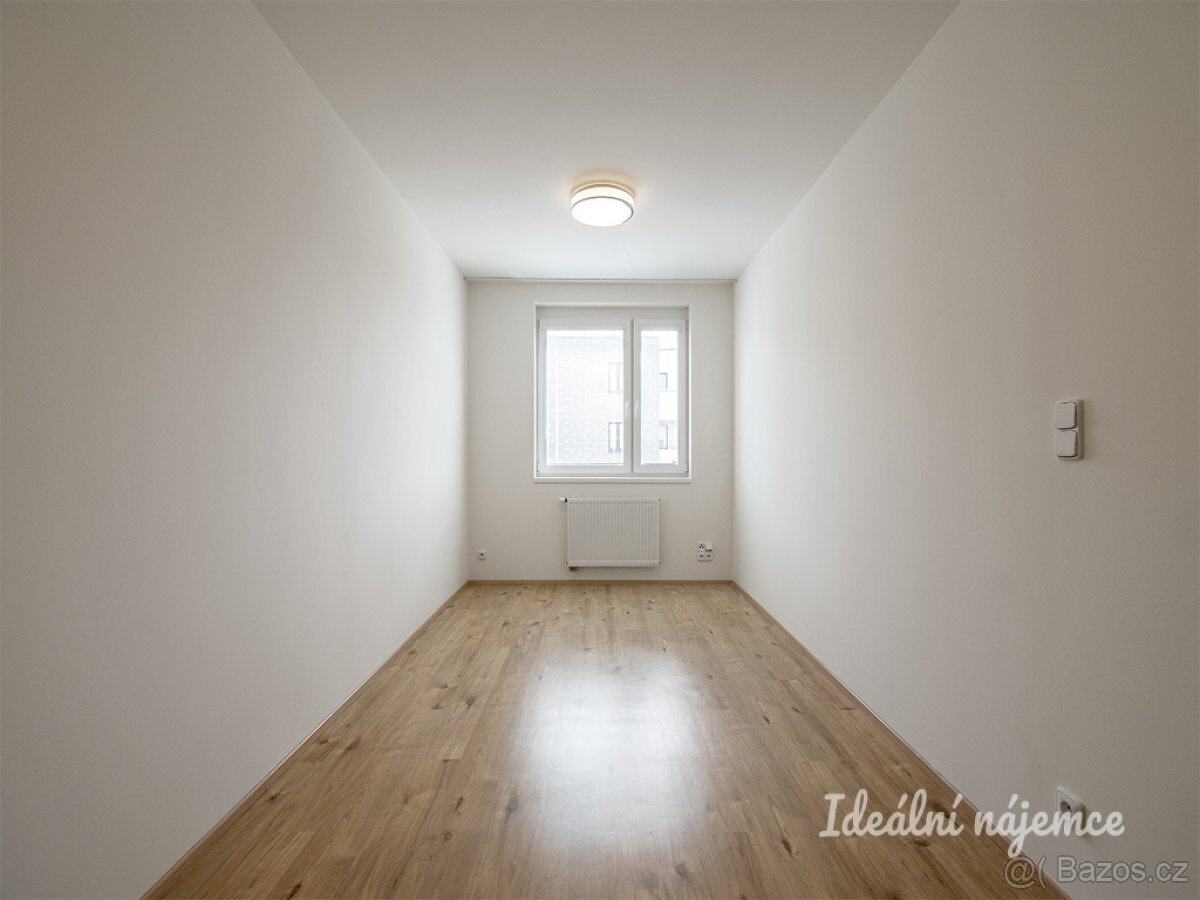 Pronájem bytu 2+kk, Kryšpínova, Praha - Dolní Měcholupy, 22 - 8