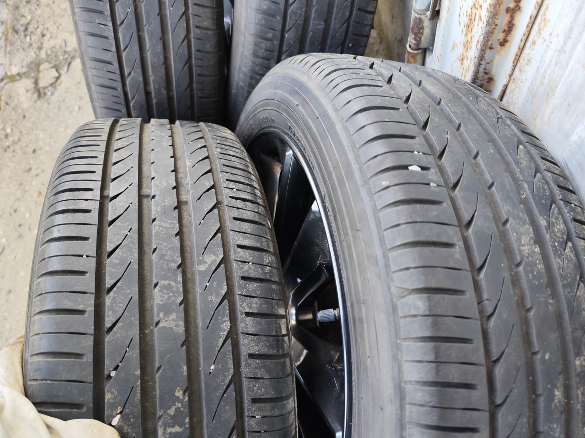 18"letní alu sada 5x114 origo Mazda CX3 5 CX7 215/50 - 8