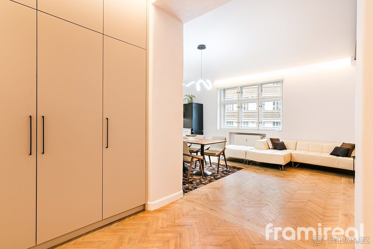 Pronájem bytu 3+kk 97 m², Brno - Královo Pole, ev.č. 01973 - 8