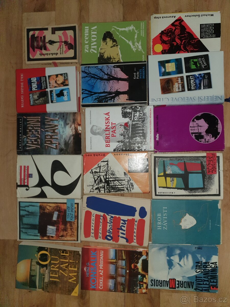 Set více než 150 knih - 8