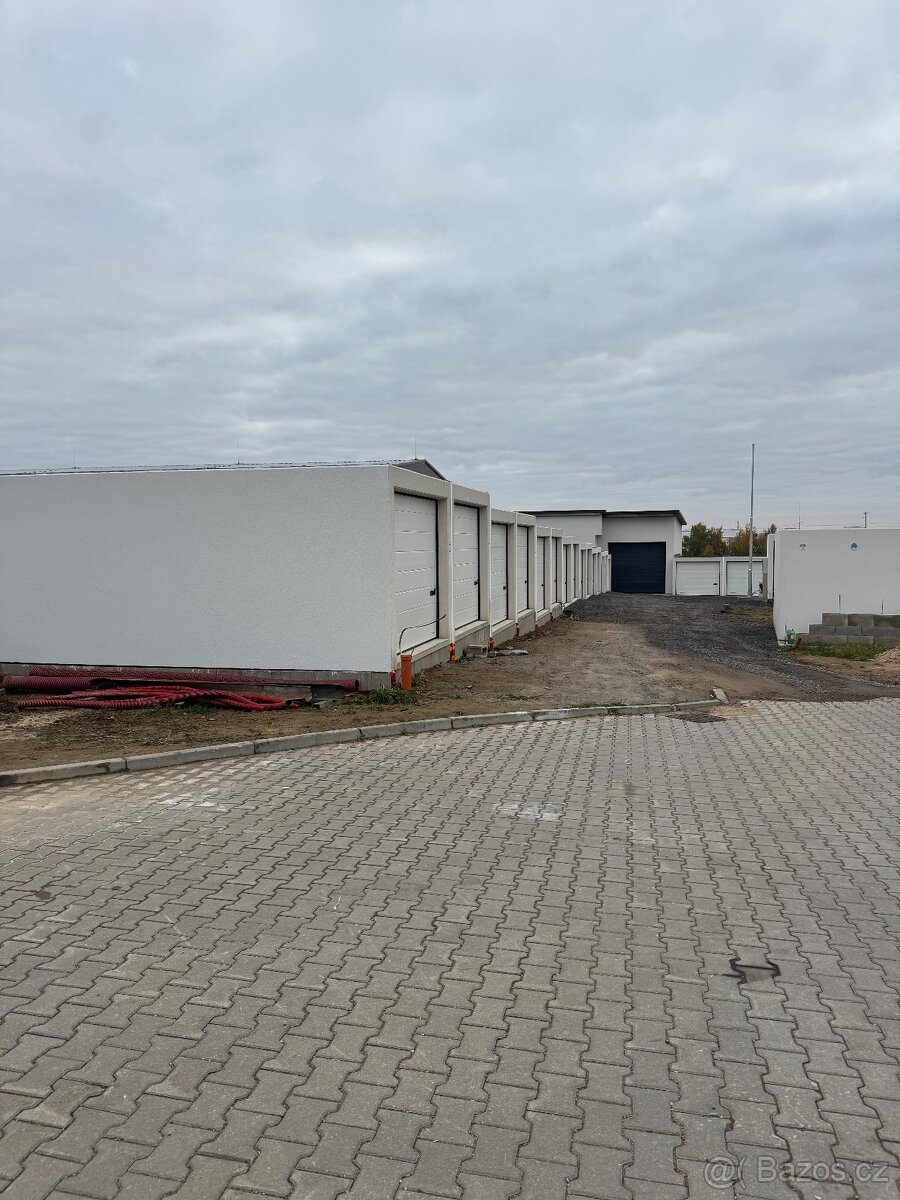 Pronájem garáže Světlá nad Sázavou - 8