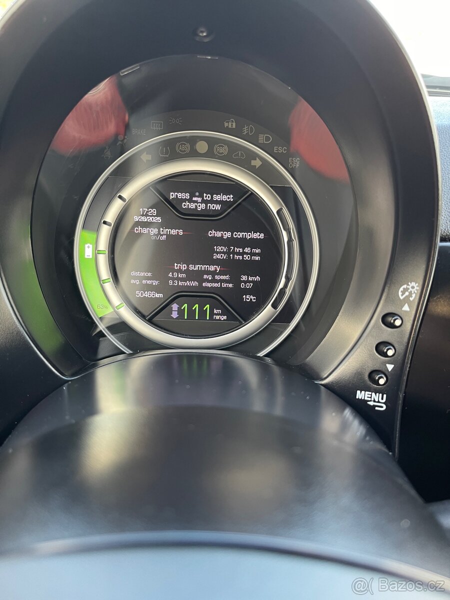 Fiat 500e Abarth - 8