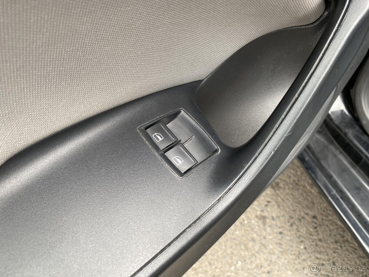 Seat Ibiza 1.2 TSi , 63 kW benzín, 2014 - 8