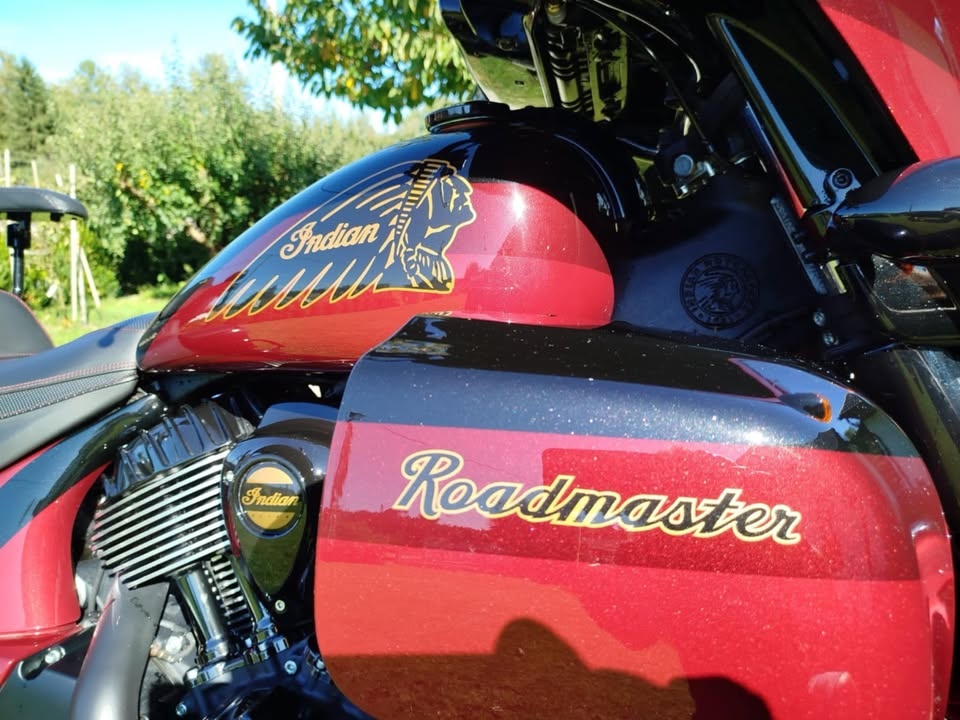 Indian Roadmaster Dark Horse - 8