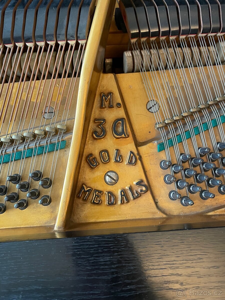 Klavírní křídlo Koch&Korselt - 8