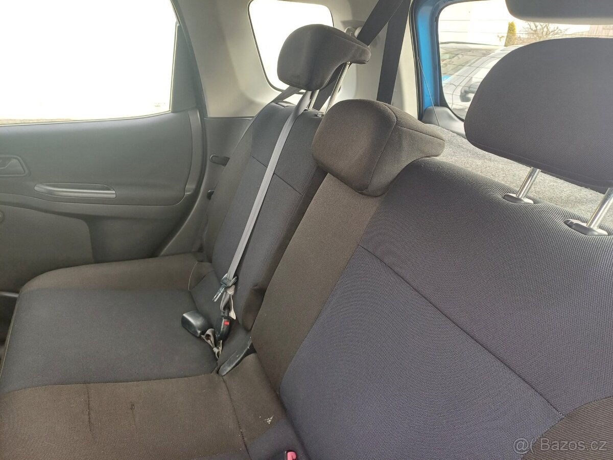 Suzuki Ignis 1.3 - 8
