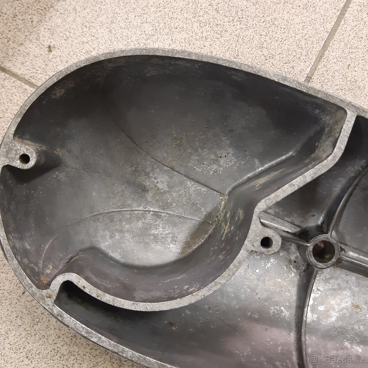 Jawa 250 pérak -komunista kryt motoru - 8