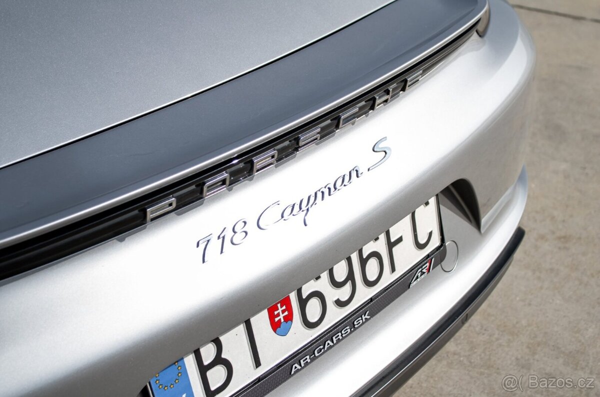 Porsche Cayman 718 S - 8