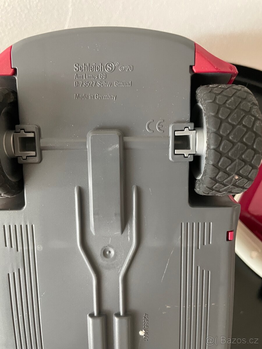 Schleich auto s přívěsem - 8