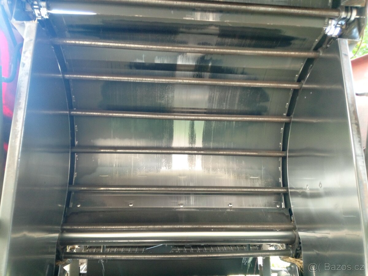 lis na kulaté balíky ursus z 543 - 8