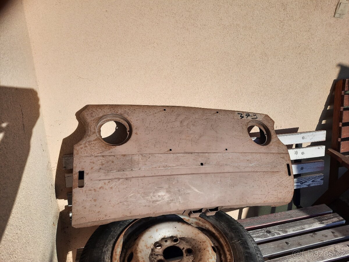 Fiat 850 Coupe I.seria přední čelo,tesnení čelného skla - 8