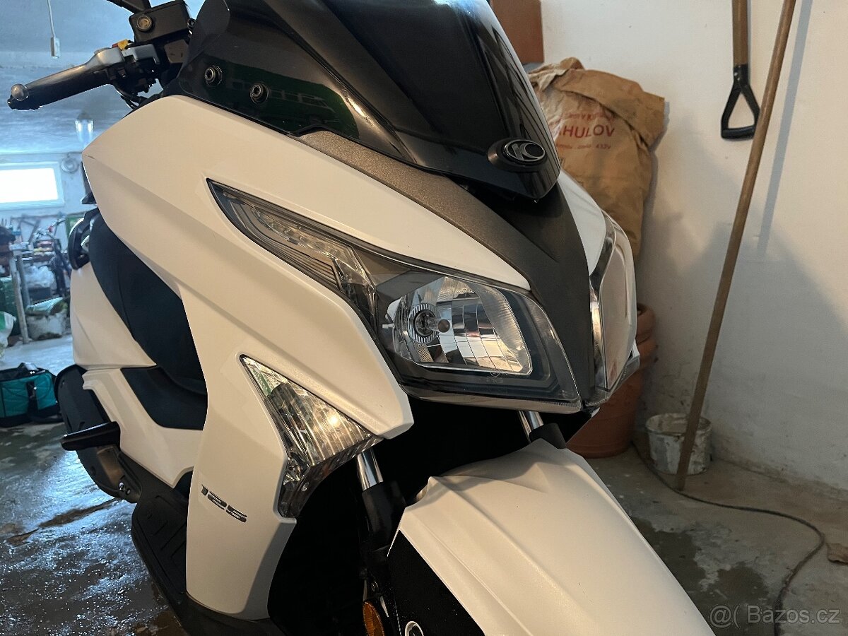 Kymco x-town 125 - 8
