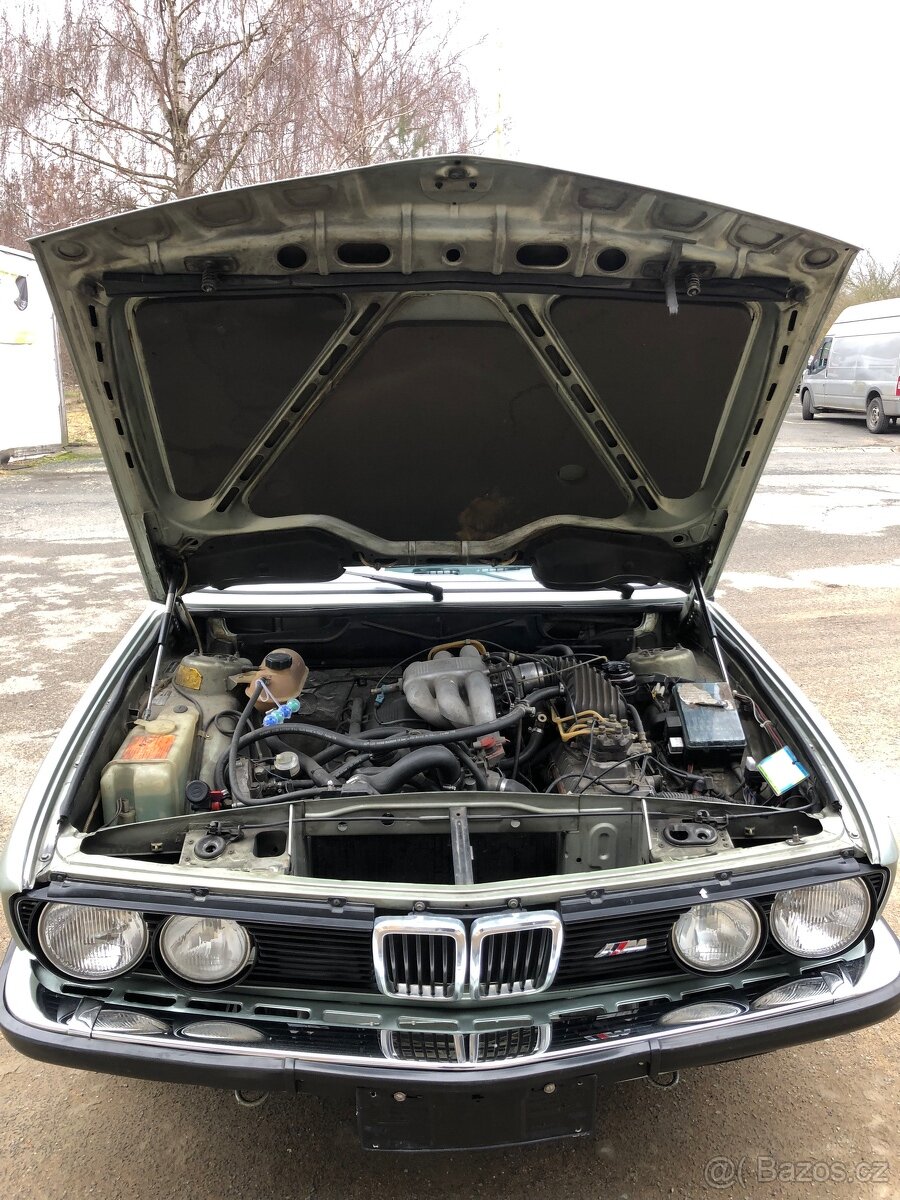 BMW 520i E28 - 8